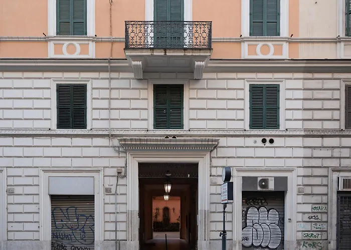 Vita Nova House 3 camere 3 bagni perfetta per famiglie e gruppi a due passi da Termini